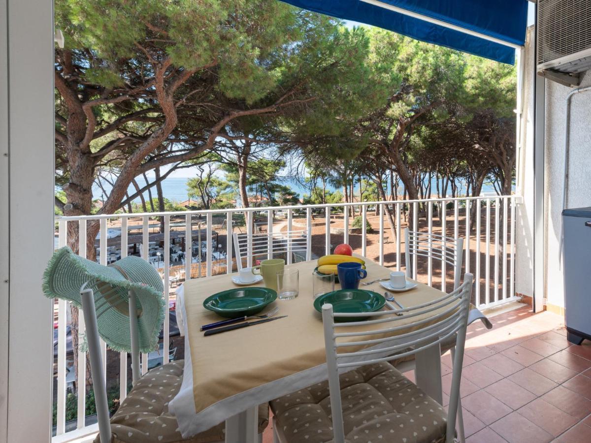 Apartment La Pineta By Interhome Casa Sant'Eugenia エクステリア 写真