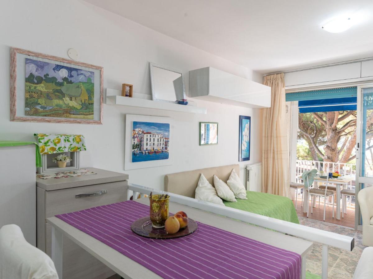 Apartment La Pineta By Interhome Casa Sant'Eugenia エクステリア 写真