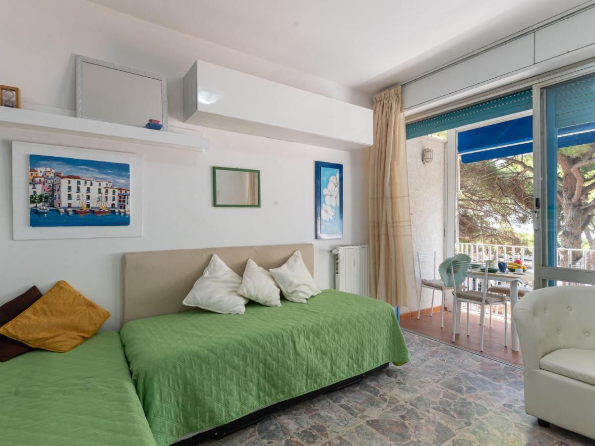 Apartment La Pineta By Interhome Casa Sant'Eugenia エクステリア 写真
