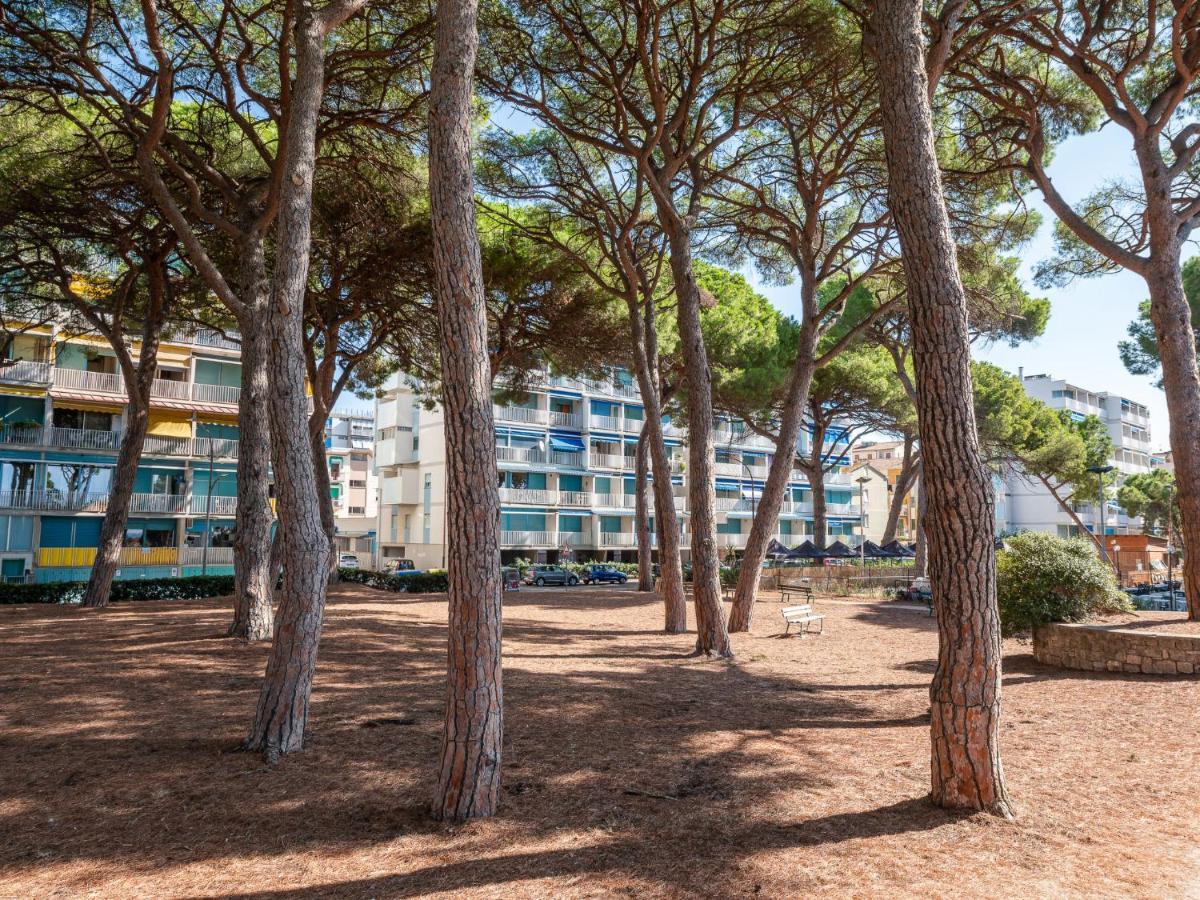 Apartment La Pineta By Interhome Casa Sant'Eugenia エクステリア 写真